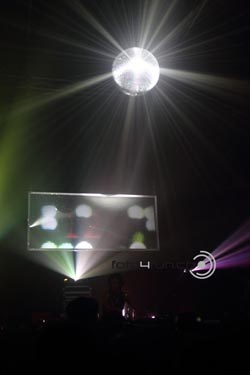 MK4_2779_The_room_2011.jpg